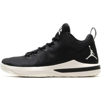 Baskets pour homme Air Jordan CP3.X AE Noir Voile Gris Foncé Blanc 897507-012 41 black
