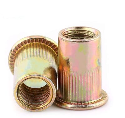 Dailygoods- Klinknagelmoeren M4 - 100 Stuks - Hoogwaardig Koolstofstaal - Corrosiebestendig - Roestbestendig - Oxidatiebestendig - Moeren