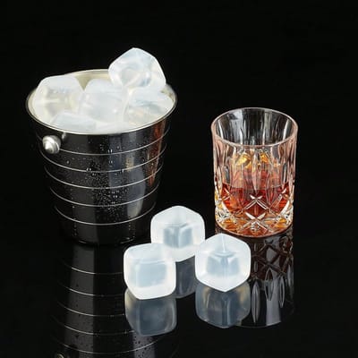 NONE 60 stuks herbruikbare plastic ijsblokjes voor feestcocktails, herbruikbare gezichts-ijsblokjes, houdt voedsel vers 2,5 * 2,5 * 2,5 cm Transparant