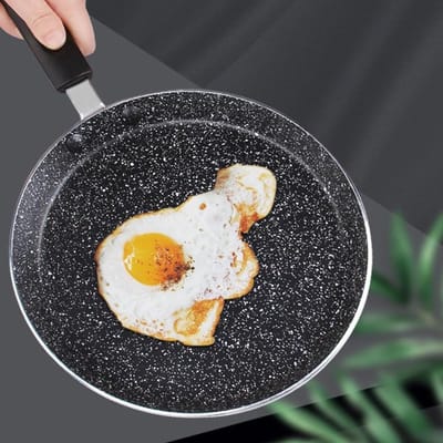 Pannenkoekenpan - Crêpe pan - Ontbijt maken - Gelijkmatige warmte - 18 cm - Zwart/Goud