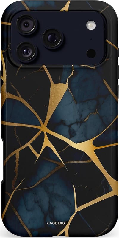 Casetastic hoesje geschikt voor Apple iPhone 17 Pro Max - MagSafe - Dubbellaagse bescherming - Sterrennacht Marmer Goud - Fashion Case - Zwart Goud Donkerblauw