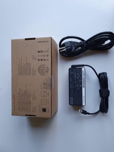 Lenovo 45N0300 netvoeding & inverter 45 W Binnen Zwart