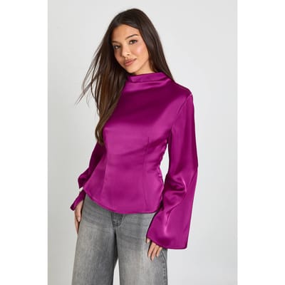 boohoo Dames Satijnen blouse met hoge cowl hals en uitlopende mouwen | Magenta | Maat: 6