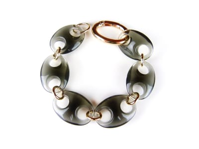 Armband Model Oval met grijs transparante acryl schakels