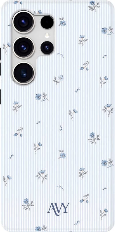 AVY Hoesje geschikt voor Samsung Galaxy S25 Ultra | Sky Blossom | Bloemen | Blauw | Hard Shell Back Cover | Compatibel met MagSafe & Qi2