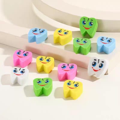 50 Stuks Cartoon Mola Vormige Gummen Mini Gum Tandarts Kliniek School Cadeau Student Kinderen Kawaii Gummen