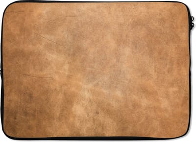Laptophoes 13 inch - Leer - Structuur - Lederlook - Bruin - Laptop sleeve - Binnenmaat 32x22,5 cm - Zwarte achterkant - Back to school spullen - Schoolspullen jongens en meisjes middelbare school - Macbook air hoes - Chromebook sleeve