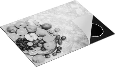 Chefcare Inductie Beschermer Fruit op een Boomstam - Zwart Wit - 70x50 cm - Afdekplaat Inductie - Kookplaat Beschermer - Inductie Mat