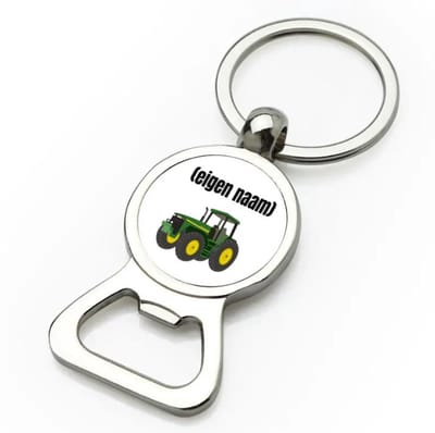 Akyol - tractor flesopener - Boer - boer of boerin - met eigen naam - leuk cadeau voor iemand die op de boerderij werkt - cadeau - kado - 9 bij 3 cm
