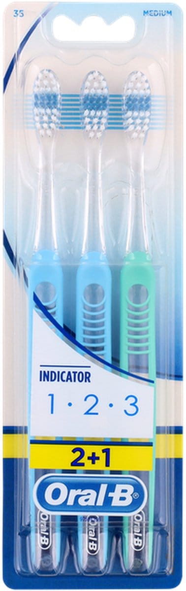 Oral-B Indicator 1-2-3 Tandenborstels - Medium - Voordeelverpakking 2+1 - Handtandenborstel voor Dagelijkse Mondverzorging