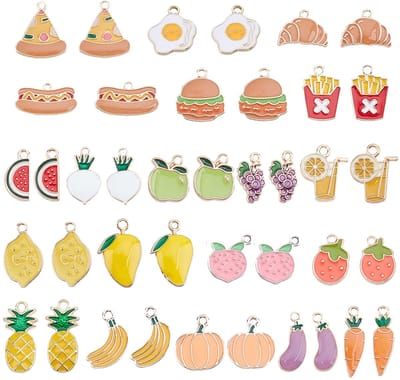 PandaHall 40 stks 20 Stijlen Fruit Groente Hangers Voedsel Charms Licht Goud Emaille Aardbei Perzik Mango Pompoen Pizza Dangle Hangers voor DIY Ketting Armband Oorbellen Sieraden Maken