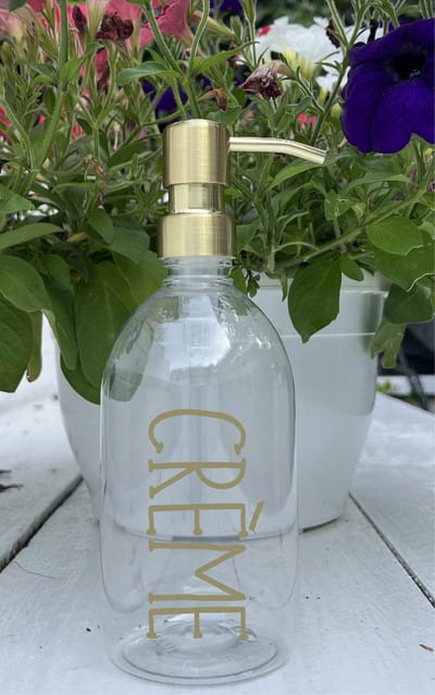 BBBLS® Design Dispenser "Creme" | Transparant Kunststof | 500ml | RVS / Metaal Pomp Goud | Zeeppomp | Zeepdispenser | Zeephouder