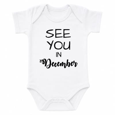 Baby tekst Rompertje aankondiging zwangerschap Zwangerschapsaankondiging maand See you in December| korte mouw | wit | maat 50/56 | Cadeau voor de liefste aanstaande oma en opa mama papa oom tante | Bekendmaking zwangerschap