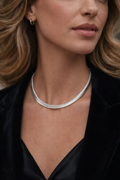 Lundholm Ketting Dames Zilver Kleurig Jewellery – Premium Stainless Steel – Zilverkleurige Gevlochten Ketting 8 mm (40 + 5 cm) – My Elsie Serie – Waterproof & Hypoallergeen – Inclusief Luxe Geschenkverpakking