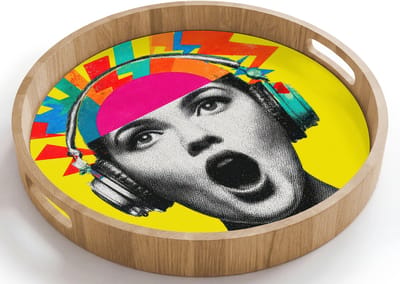 Dienblad rond 40x40 cm - Schootdienblad hout - Vrouw - Koptelefoon - Geel - Borrelplank rechthoek - Plateau houten dienbladen