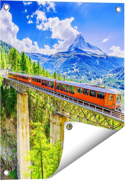Gards Tuinposter Trein op een Brug bij een Waterval in Zwitserland - 40x50 cm - Tuindoek - Tuindecoratie - Wanddecoratie buiten - Tuinschilderij