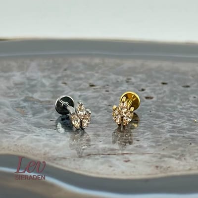 Lev Sieraden - 1.2 x 8 mm Titanium Push Pin Labret piercing - Goud - Triple Marquise cut Zirkonia - Champagne kleurig