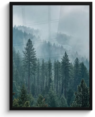 Poster in lijst - Fotolijst 60x80 cm - Posters - Naaldwoud - Bergen - Mist - Posterlijst zwart - Decoratie - Wanddecoratie woonkamer - Muurdecoratie slaapkamer