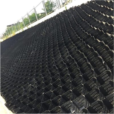Grindrooster Systeem - Oprit Stabilisatie - Terras Aanleggen - Duurzaam HDPE Materiaal - 2 x 4 Meter - Zwart