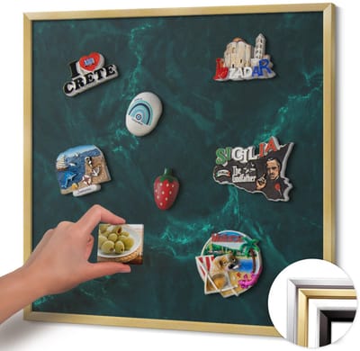 Wallfluent - Groente Magneetbord met Patronen - 50 cm x 50 cm - Magneetbord met Gouden Frame - Flessengroen marmer - Magnetisch Bord Foto Bevestiging - Magnetisch Bord Muurbevestiging - Design Magneetbord met Frame