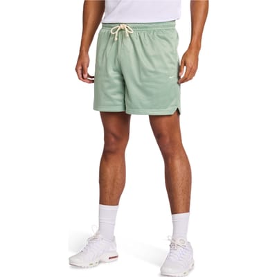 Nike Standard Issue Korte Broeken Heren - Groen - Maat L - Katoen Jersey