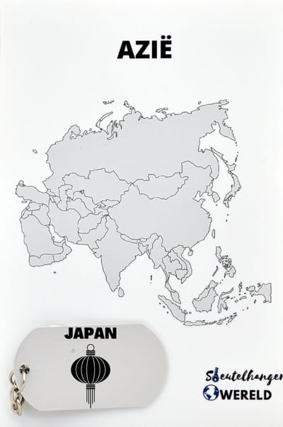 Japan Sleutelhanger inclusief kaart – Japan cadeau – beste land- Leuk kado voor je Vriend om te geven - 2.9 x 5.4CM