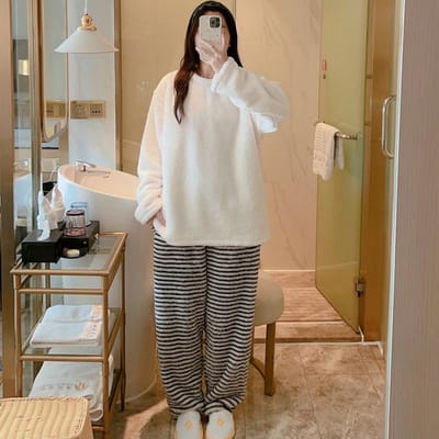 Winter Dames Warme Pyjama Set, Koraalvilt Pyjama, Flanel Verdikte Cartoon Pyjama, Oversized Huiskleding, Oversized Pyjama 6XL white