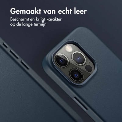 Accezz Hoesje - Geschikt voor iPhone 15 Pro - geschikt voor MagSafe Leather Backcover - Nightfall Blue