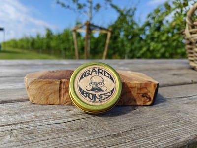 Death Grip - Bare Bones Snorwax (medium hold)