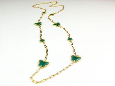 lange zilveren halsketting collier halssnoer geelgoud verguld Model Vlinder en Bol met donkergroene stenen