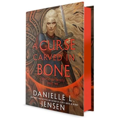 A Curse Carved In Bone - Saga Of The Unfated - Danielle L. Jensen