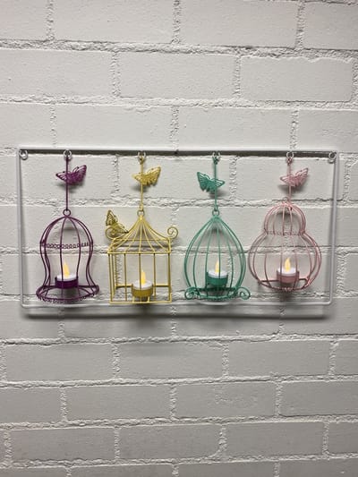 Metalen wandrek vlinders met 4 theelicht houders - Wit + Meerkleurig - 30 cm hoog x 60 cm breed - Woonaccessoires