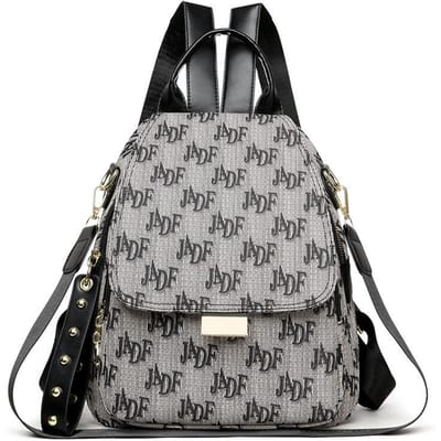 High-end Rugzak met Grote Letter voor Dames Klinknagels Grote Capaciteit Anti-diefstal Reisrugzak Tas Trendy Vrouwelijke Student Schooltas gray