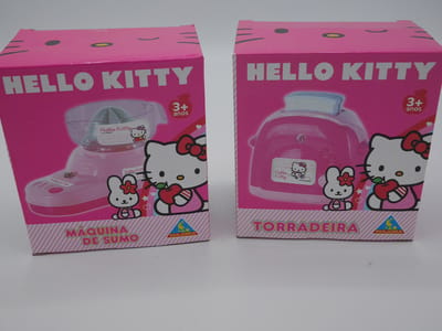 Hello Kitty citruspers samen met broodrooster.