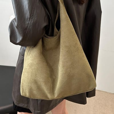 Casual Draagtas met Grote Capaciteit voor Dagelijks Gebruik Nieuwe Mode Niche Persoonlijkheid Okseltas Retro Eenvoudige Schoudertas Dames black