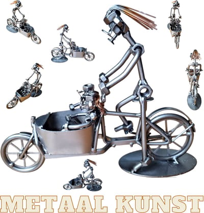 Vrouw met kinderen op de fiets-metaal kunst-metaal beeld-fiets-gezien-bakfiets-het best cadeau-uniek-verjaardag-sinterklas gift-kerst-geschenk