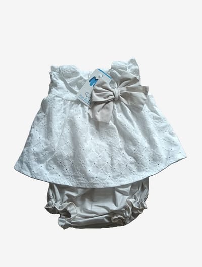 Mac Ilusion zomer jurkje met grote strik + kort broekje | 0129 | wit + natural | maat 56 | 1 maand