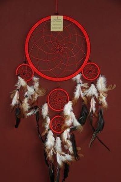 Dromenvanger / Dreamcatcher Ø22cm met kleintjes  - rood