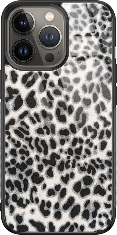 Hoesje geschikt voor iPhone 13 Pro Max - Luipaard grijs - Luxe Glazen Hardcase - Luipaardprint - Grijs - Leuke Telefoonhoesjes