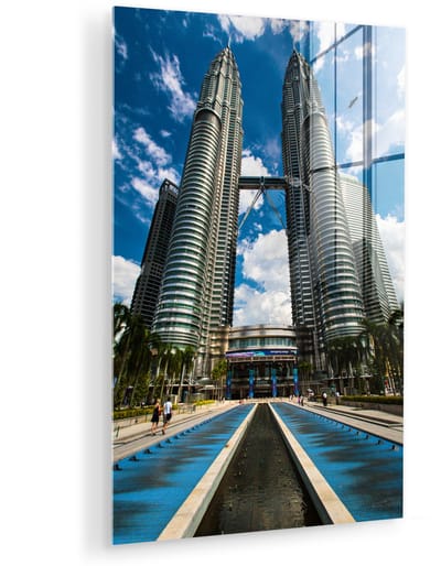 ® Glasschilderij 120x180 cm - Schilderij acrylglas - Vooraanzicht van de Petronas Towers - Foto op glas - Muurdecoratie woonkamer - Wanddecoratie slaapkamer - Schilderijen