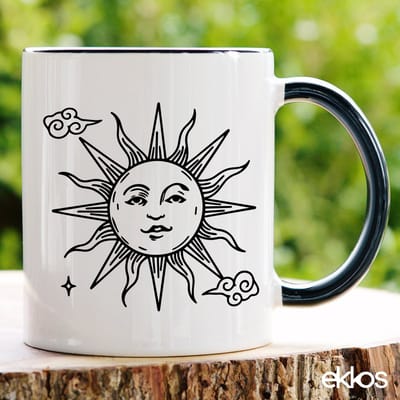 Ekkos Zon en Sterren Koffiemok - Cadeau voor Vrouw / Vriendin - Zwart Oor - 325ml - Spiritueel Cadeautje - Verjaardag Kado - Valentijn