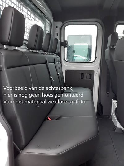 Pasvorm stoelhoezen Mercedes Sprinter 2018-heden (past in versie met chassis cabine/pick-up) - Kunstleer zwart