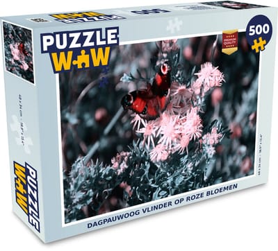 Puzzel Dagpauwoog vlinder op roze bloemen - Legpuzzel - Puzzel 500 stukjes