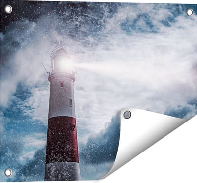 Gards Tuinposter Vuurtoren tijdens de Regen Storm - 50x40 cm - Tuindoek - Tuindecoratie - Wanddecoratie buiten - Tuinschilderij