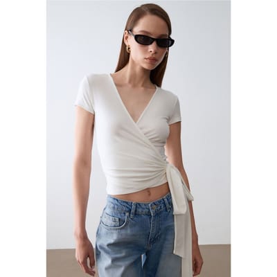 Crop Wrap Blouse met Strikdetail
