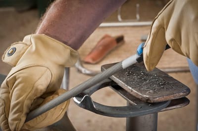 Halfronde Werkplaatsvijl 200 mm met Ergonomische Handgreep - Perfect voor Bewerken en Afwerken