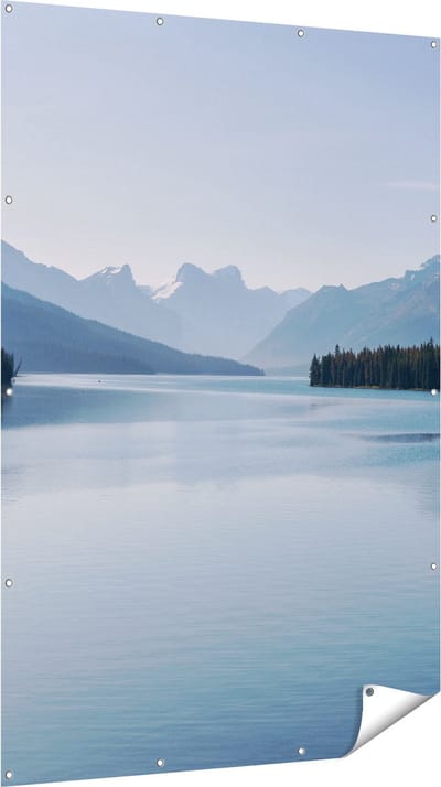 Gards Tuinposter Meer bij de Bergen in Alberta, Canada - 120x180 cm - Tuindoek - Tuindecoratie - Wanddecoratie buiten - Tuinschilderij