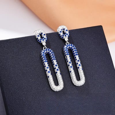 Oorbellen met High End Gevoel Niche Oorbellen Overdreven Kwast Zirkoon Sprankelende Diamanten Oorbellen Hoge Kwaliteit Groothandel 925 silver needle white