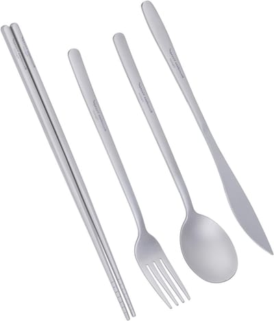 Titanium Bestekset voor Kamperen en Outdoor Activiteiten - Lange Handgreep Lepel, Vork, Mes en Eetstokjes - Duurzaam en Lichtgewicht Reiskookgerei