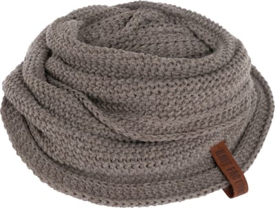 Knit Factory Coco Gebreide Colsjaal - Ronde Sjaal - Nekwarmer - Wollen Sjaal - Bruine Colsjaal - Dames sjaal - Heren sjaal - Unisex - Marron - Bruin - One Size